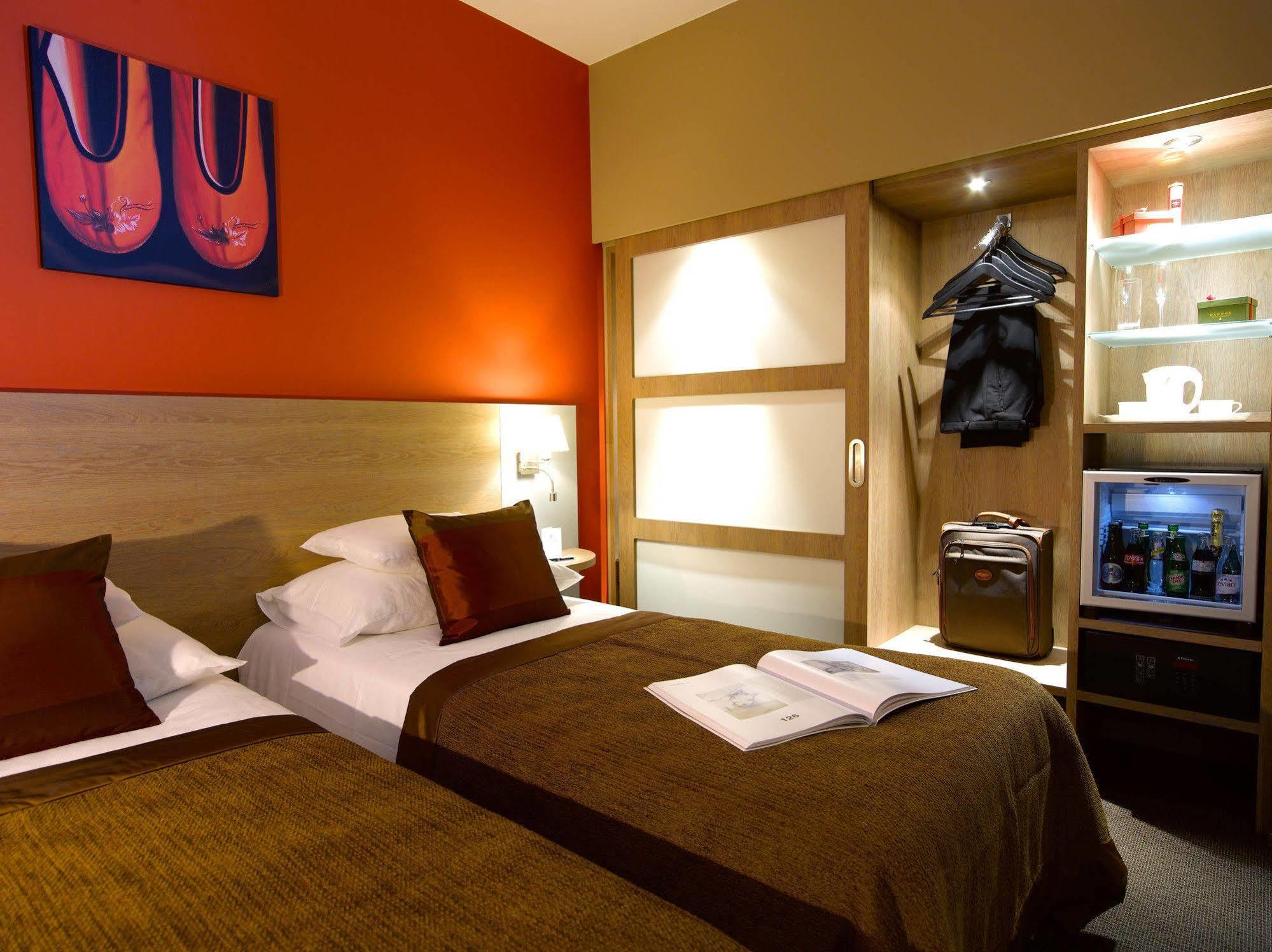 Martin'S Waterloo Hotel Luaran gambar